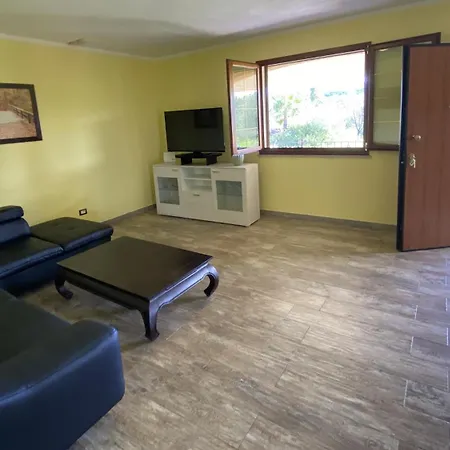 Welcomely - Pala Venalza Apartment Olmedo